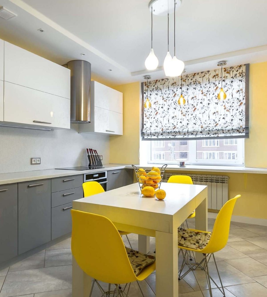 Интерьер кухни в желтых тонах
