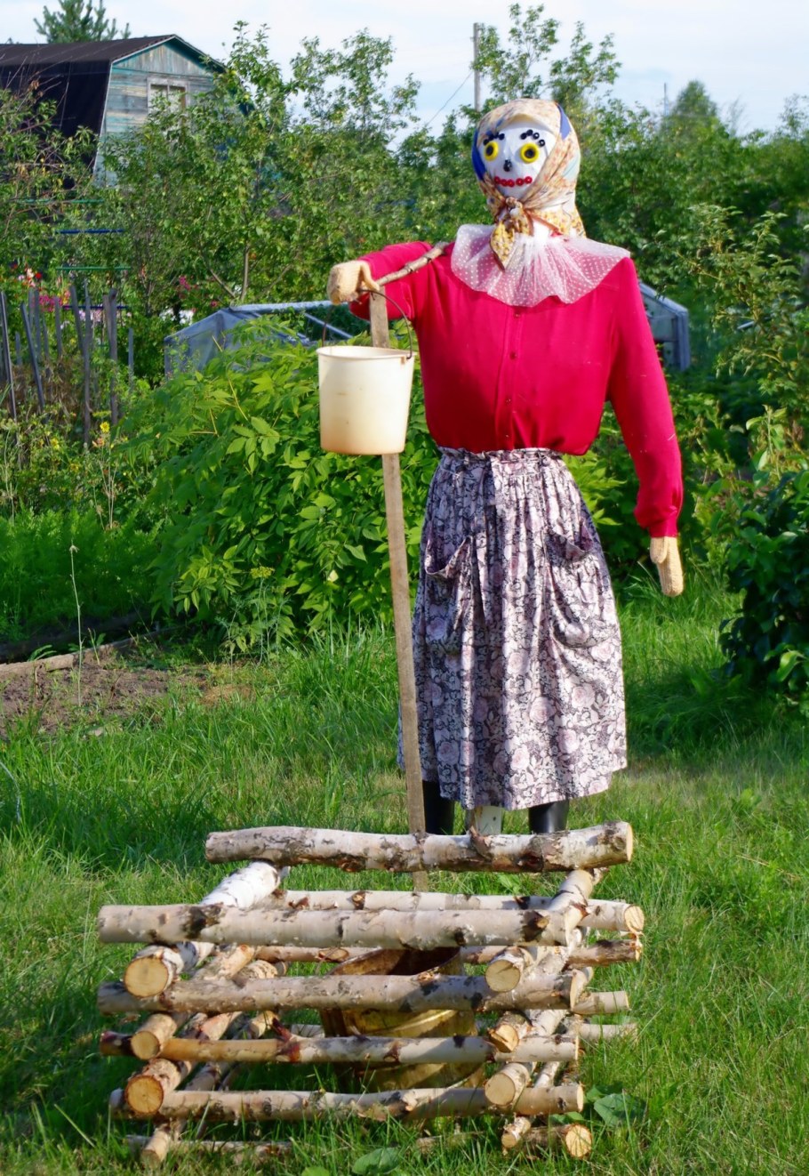 Чучело для сада