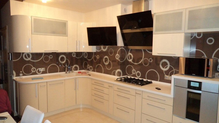 Угловые кухни МДФ пленка