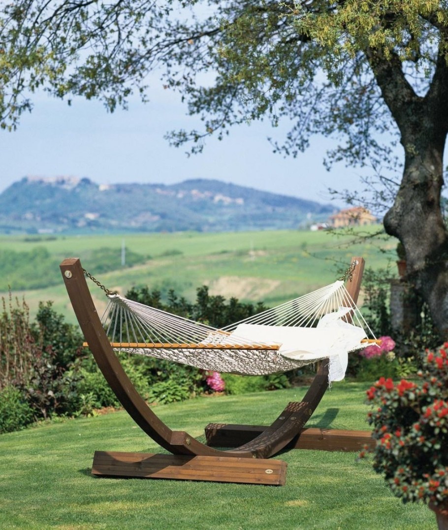 Гамак деревянный