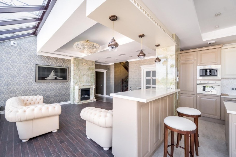 Кухня совмещенная с гостиной