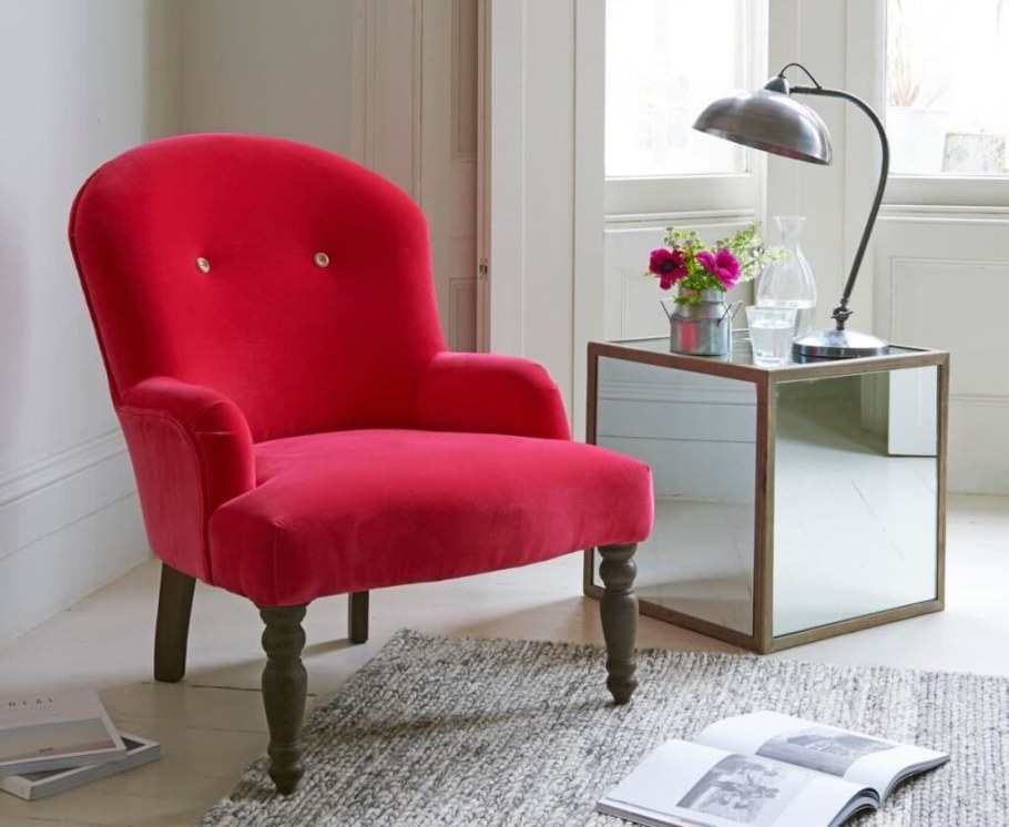 Кресло в интерьере