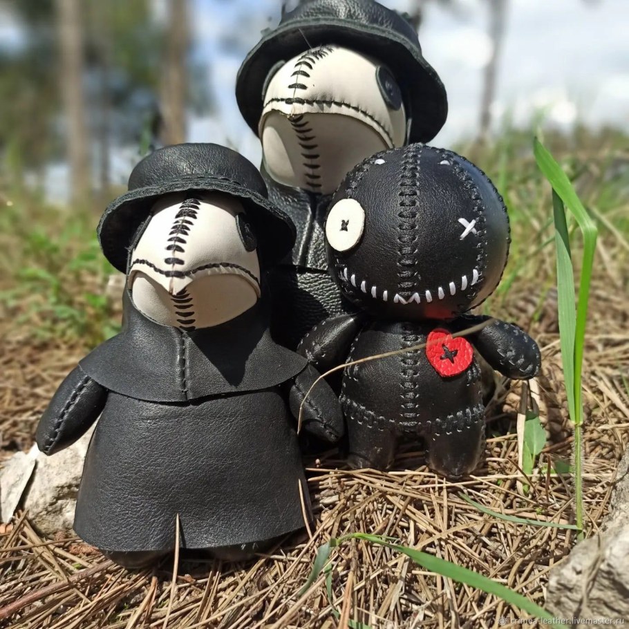 Кожаные интерьерные игрушки