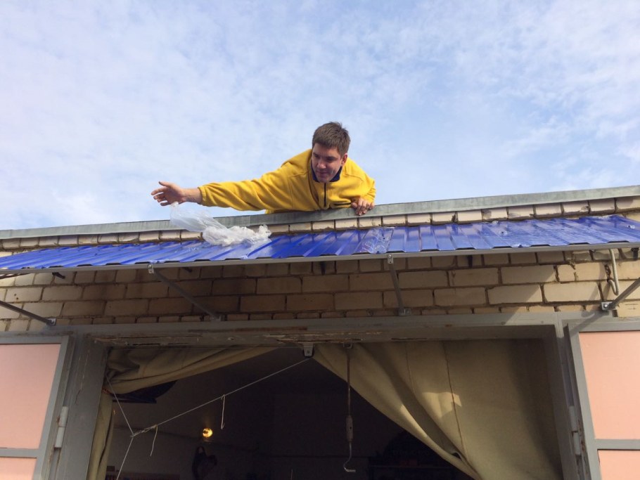 Козырек на крышу гаража