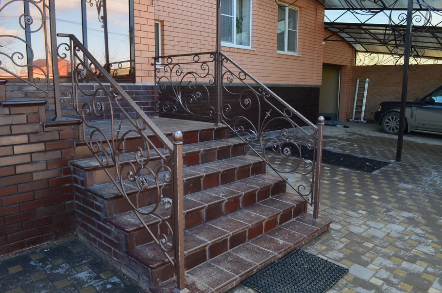 Перила уличные для крыльца