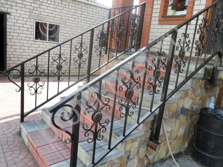 Перила металлические