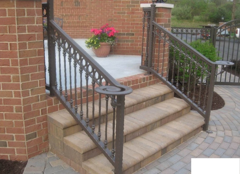 Ограждение крыльца