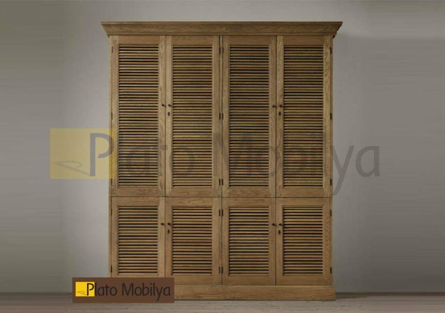 Шкаф с рейками