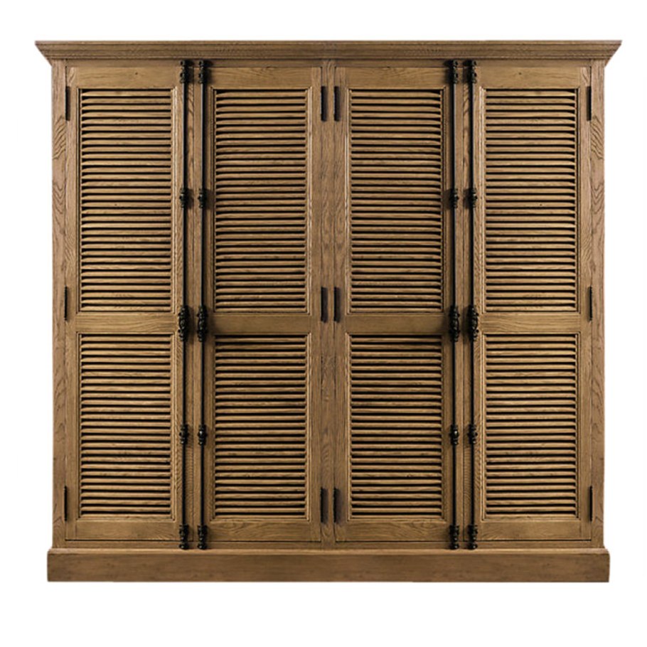 Шкаф с жалюзийными дверцами