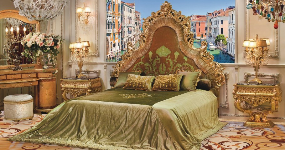 Дорогие кровати