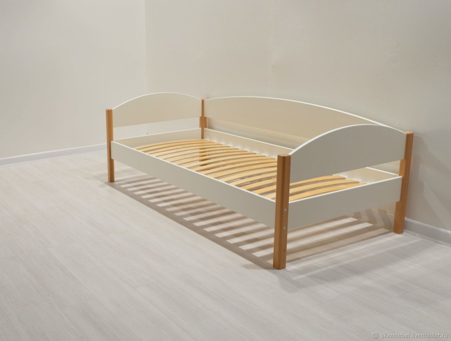 Кровать детская Томи 2 массив