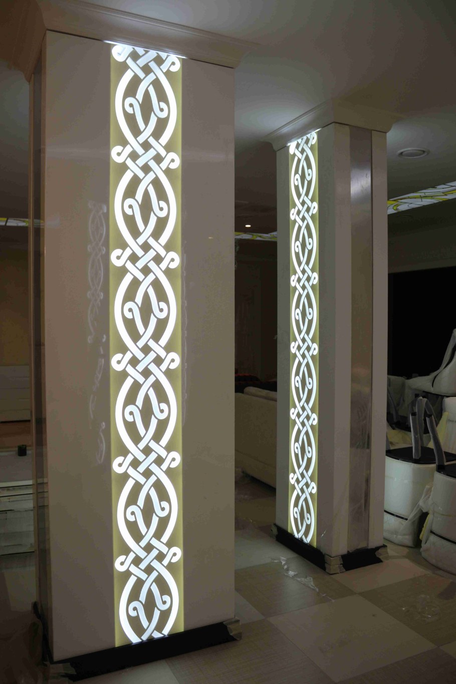 Подсветка колонн