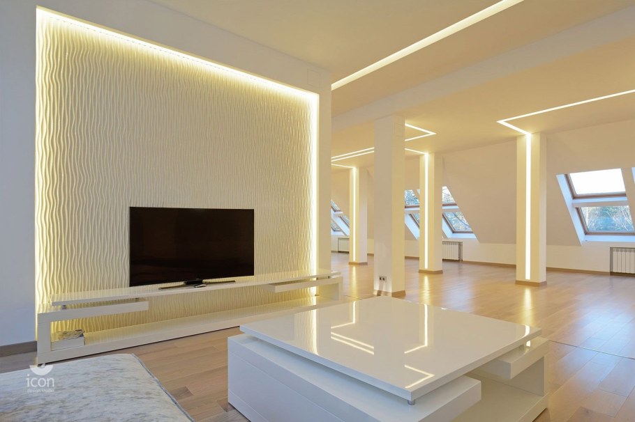 Колонна со светодиодной подсветкой