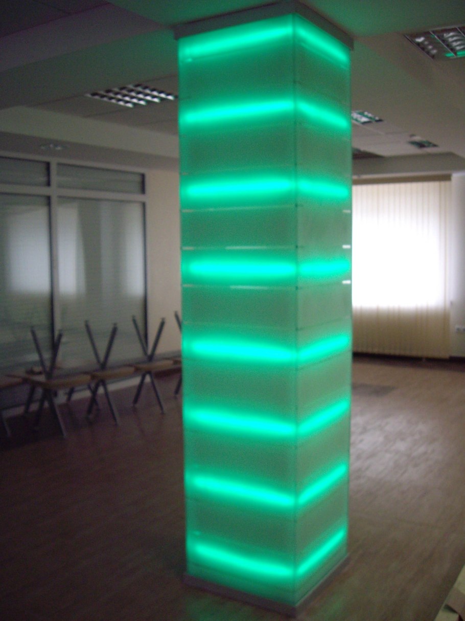 Светодиодная колонна
