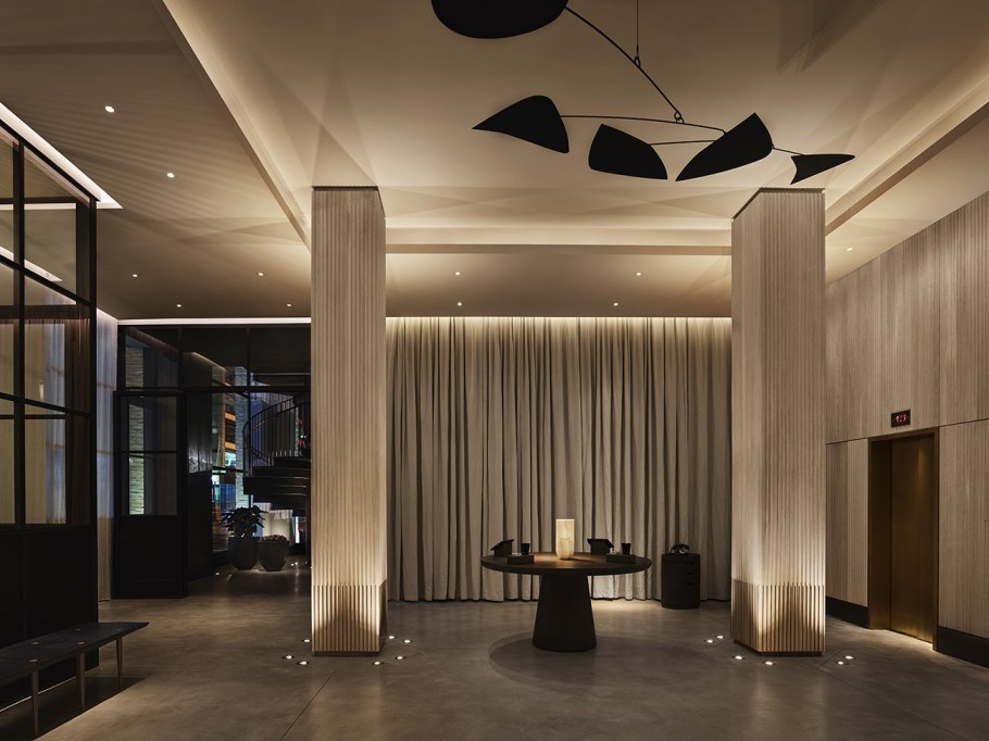 Современный интерьер холла