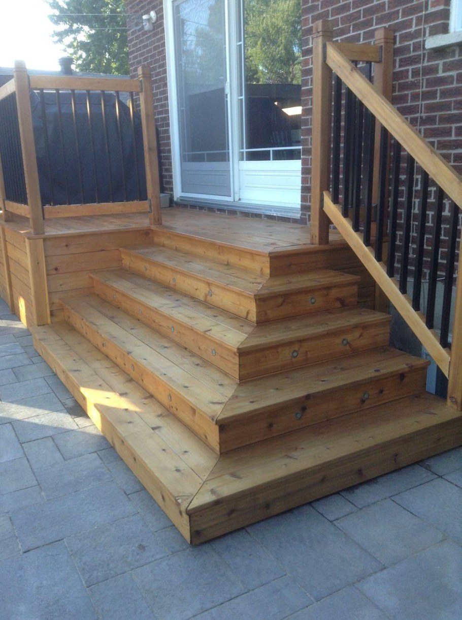 Крыльцо из бруса 100х150