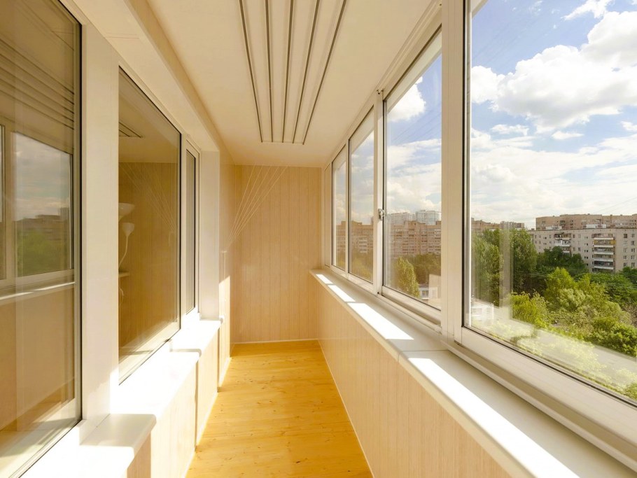 Застекленный балкон