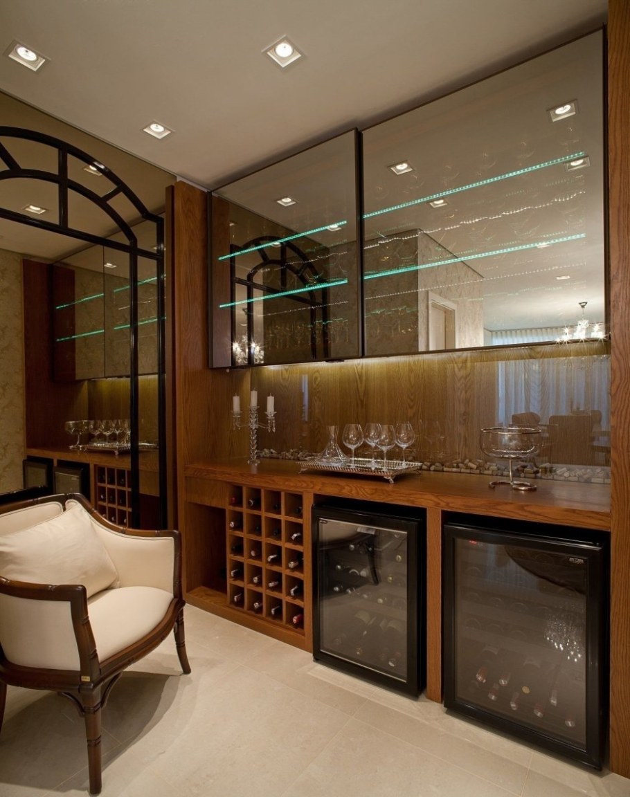 Домашний стеклянный интерьер