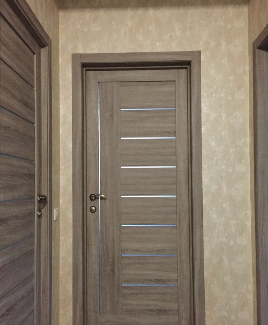 Двери капучино мелинга в интерьере