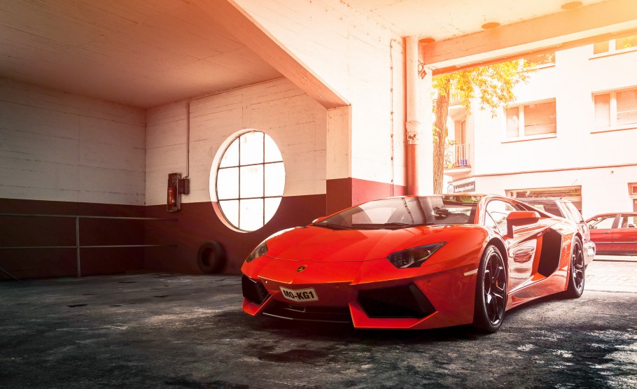 Lamborghini Aventador lp700-4 Red
