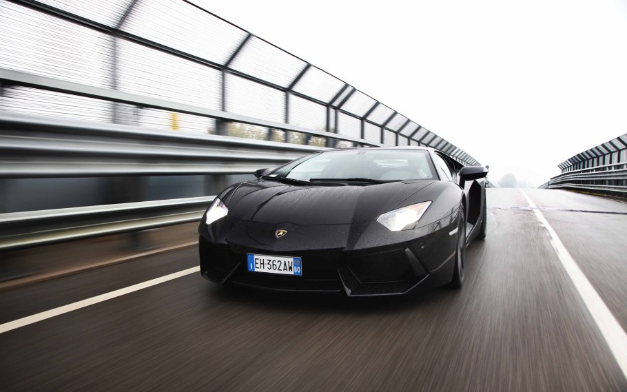 Lamborghini Aventador lp700 Black