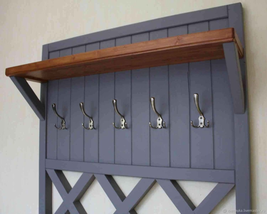 Вешалка в прихожую