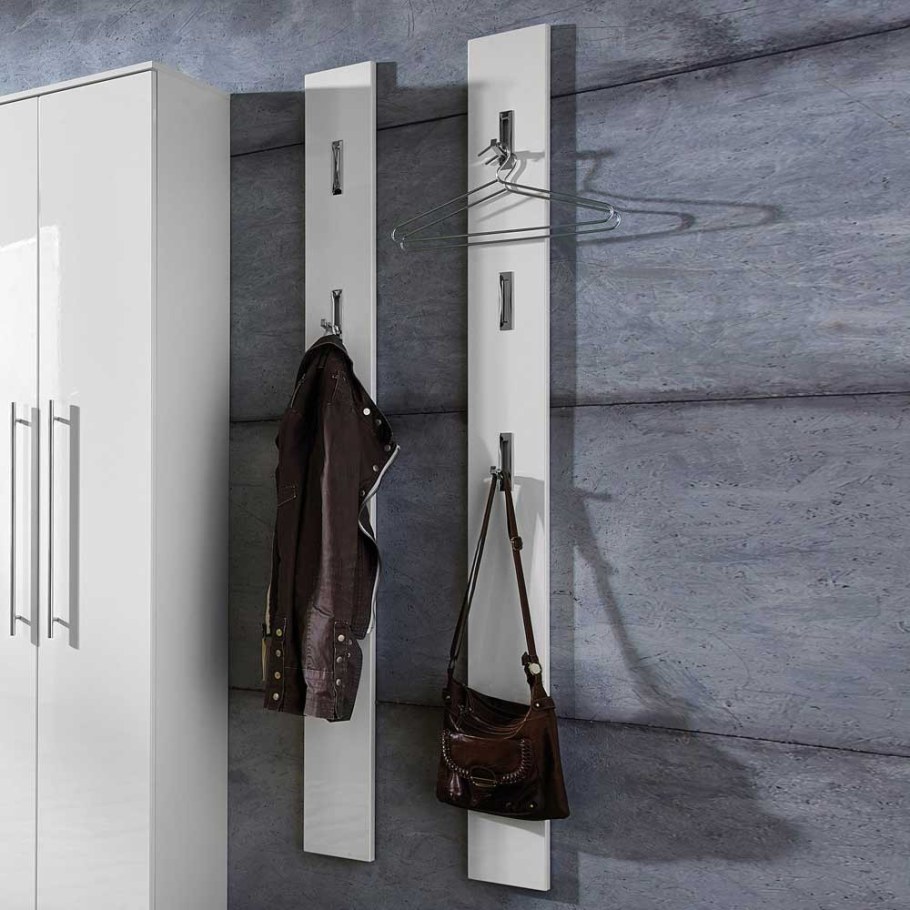 Стильная вешалка в прихожую
