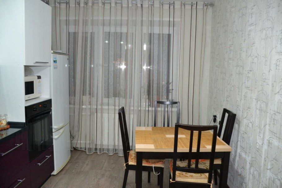 Тюль для кухни длинная