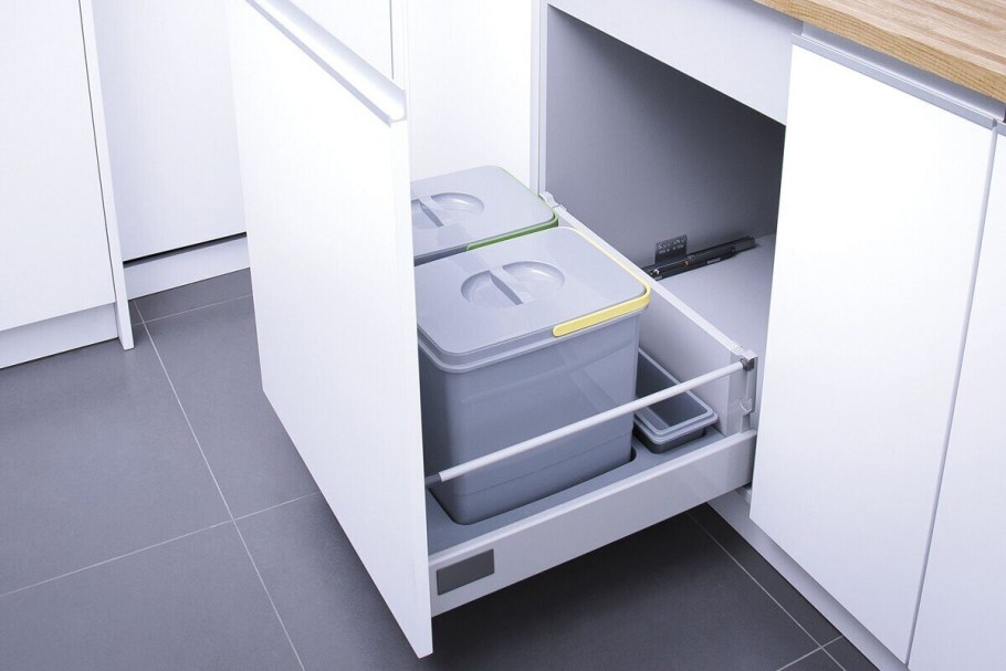 Выдвижное ведро Blum Base System 60