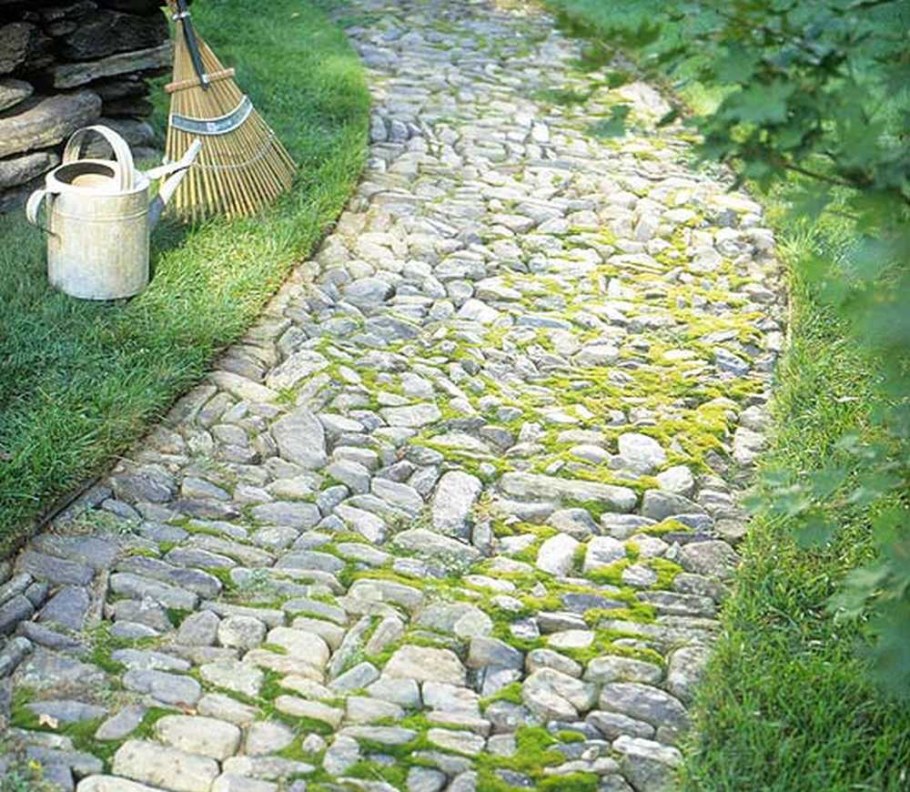 Дорожки из камня на даче
