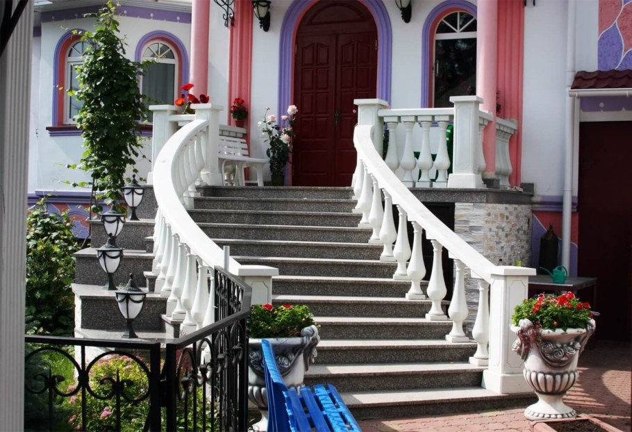 Красивое крыльцо