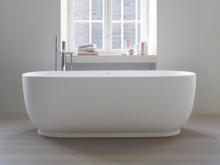 Овальная ванна