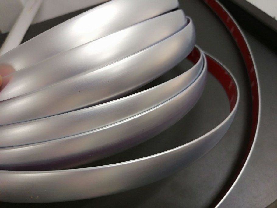 Молдинг самоклеющийся 10мм серебряный 1м jl110silver