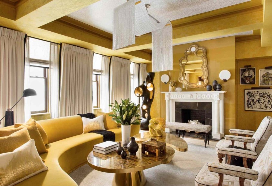 Желтый в интерьере гостиной