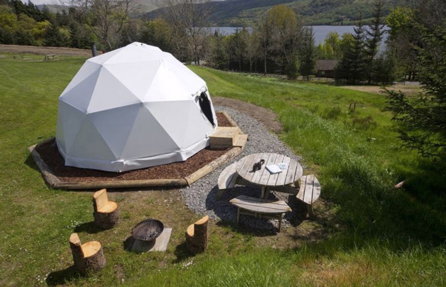 Глэмпинг палатка купол