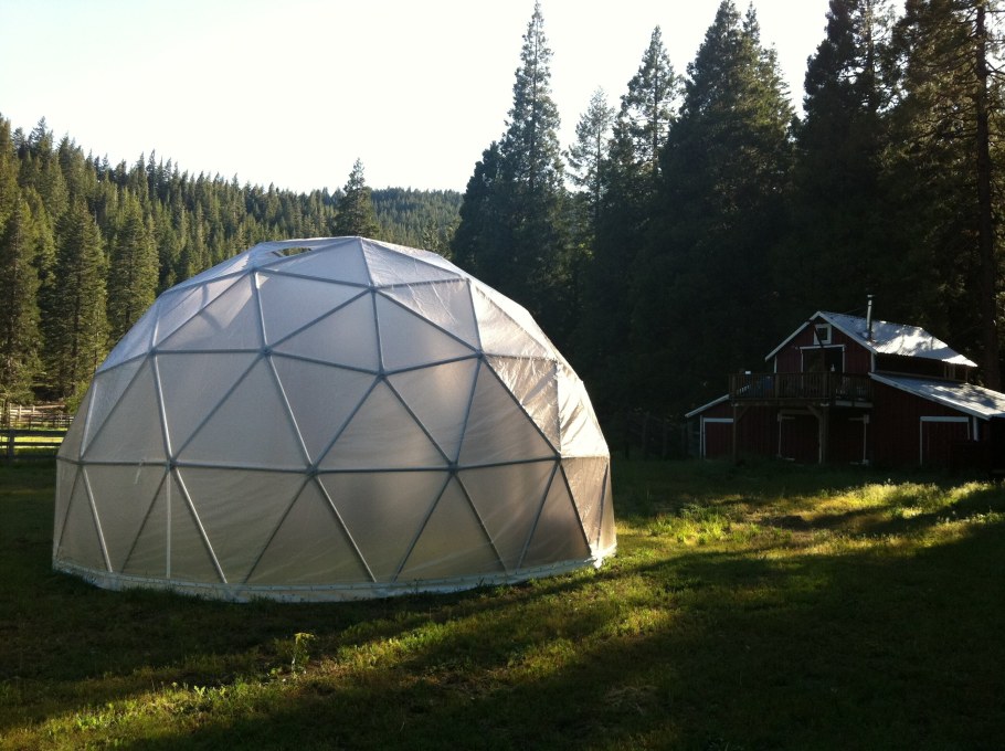 Геосфера купол