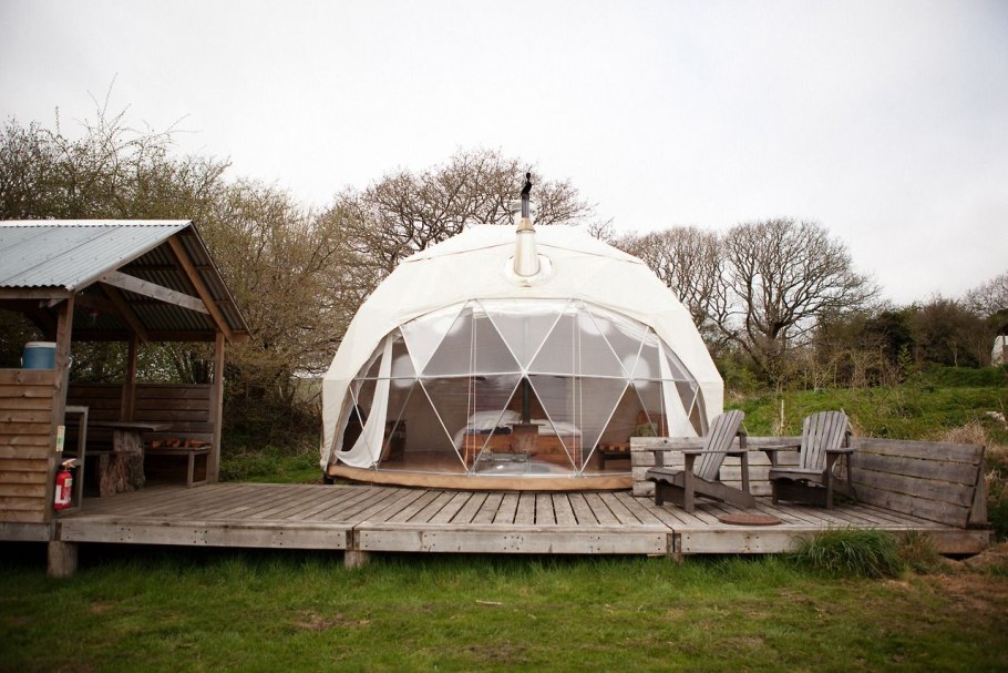 Глэмпинг купол