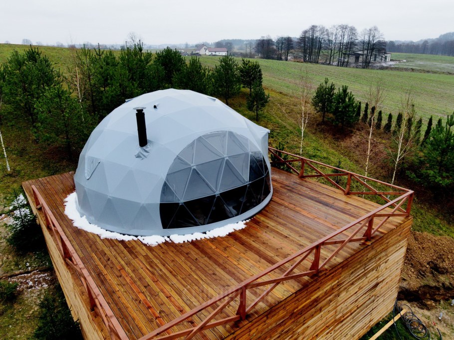 Геодезический купол глэмпинг