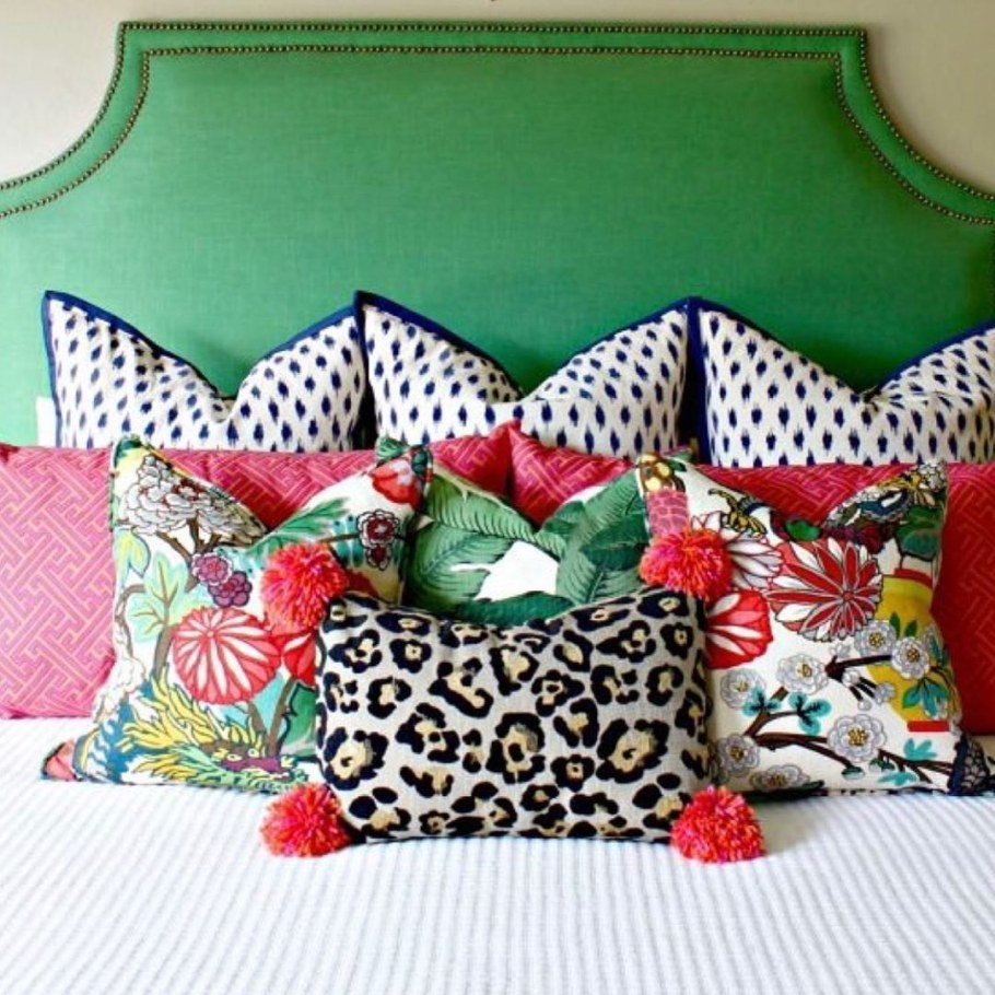 Красивые подушки для интерьера