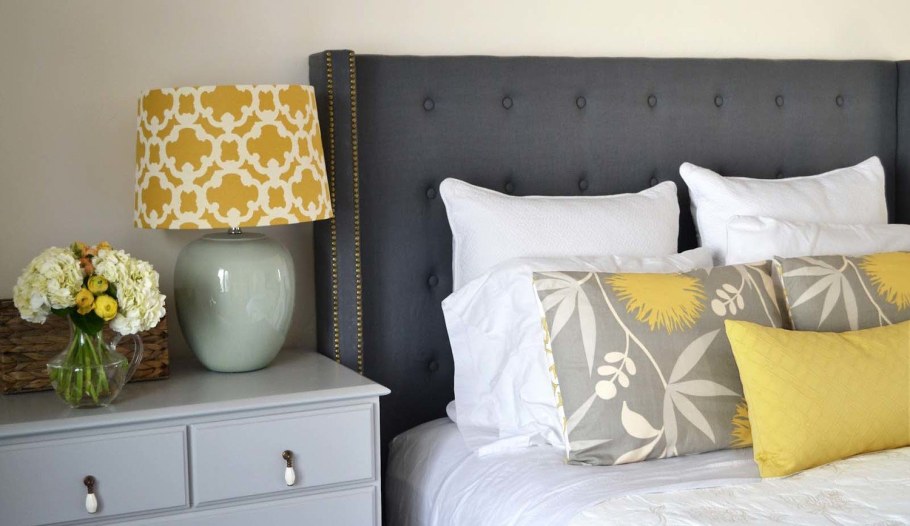 Декоративные подушки на кровать