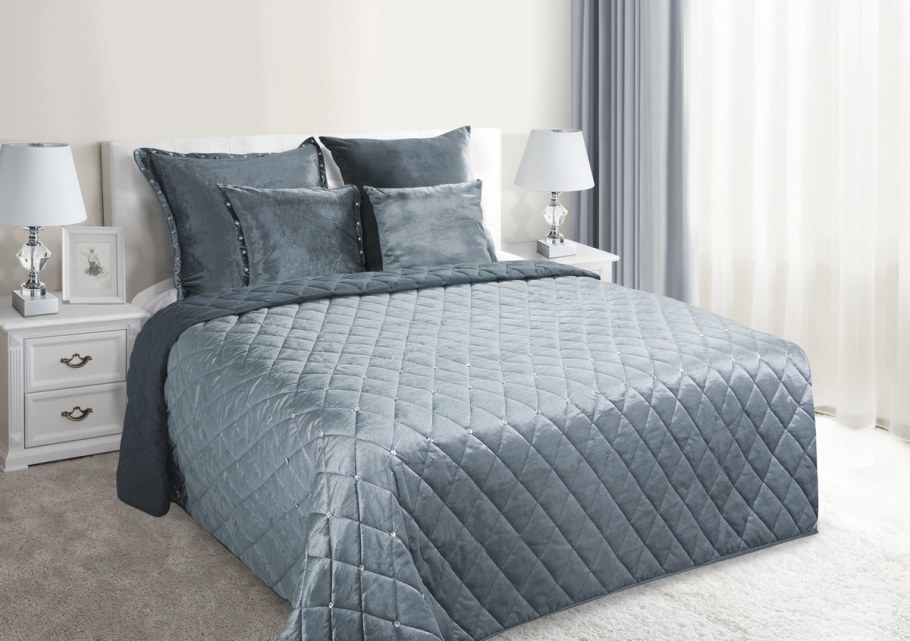 Покрывало Queen 220 240 велюр