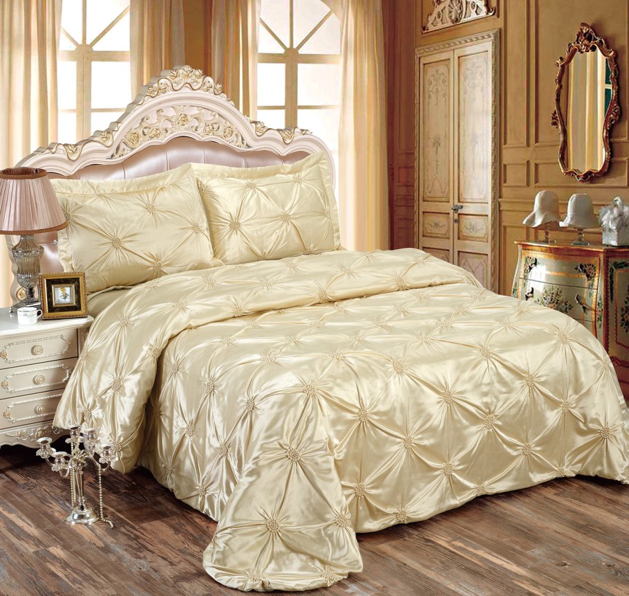 Покрывало Arya жаккард 200x220 Aramis золотистый