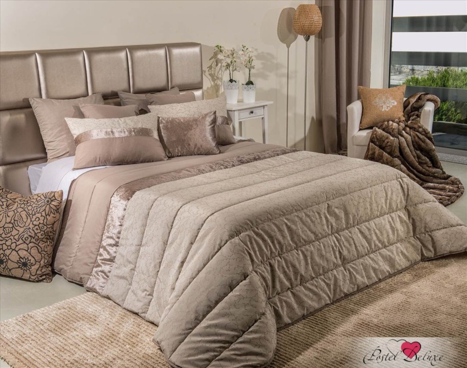 Покрывало на кровать