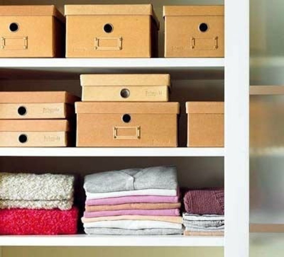 Коробки в шкаф для вещей