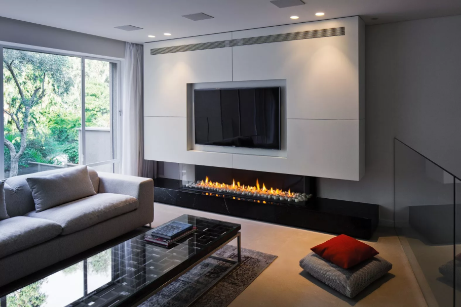 Биокамин в гостиной