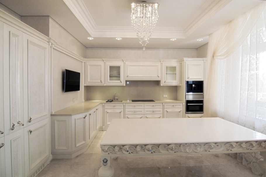 Кухня Неоклассика слоновая кость