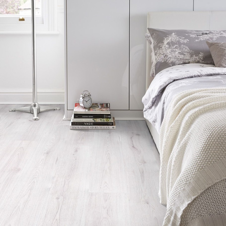 Дуб Ривалго белый ehl122