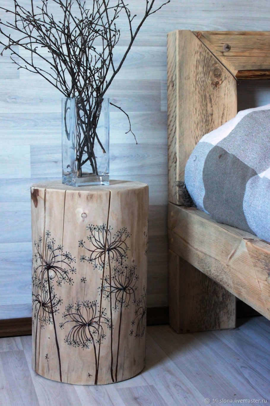 Деревянные пеньки в интерьере