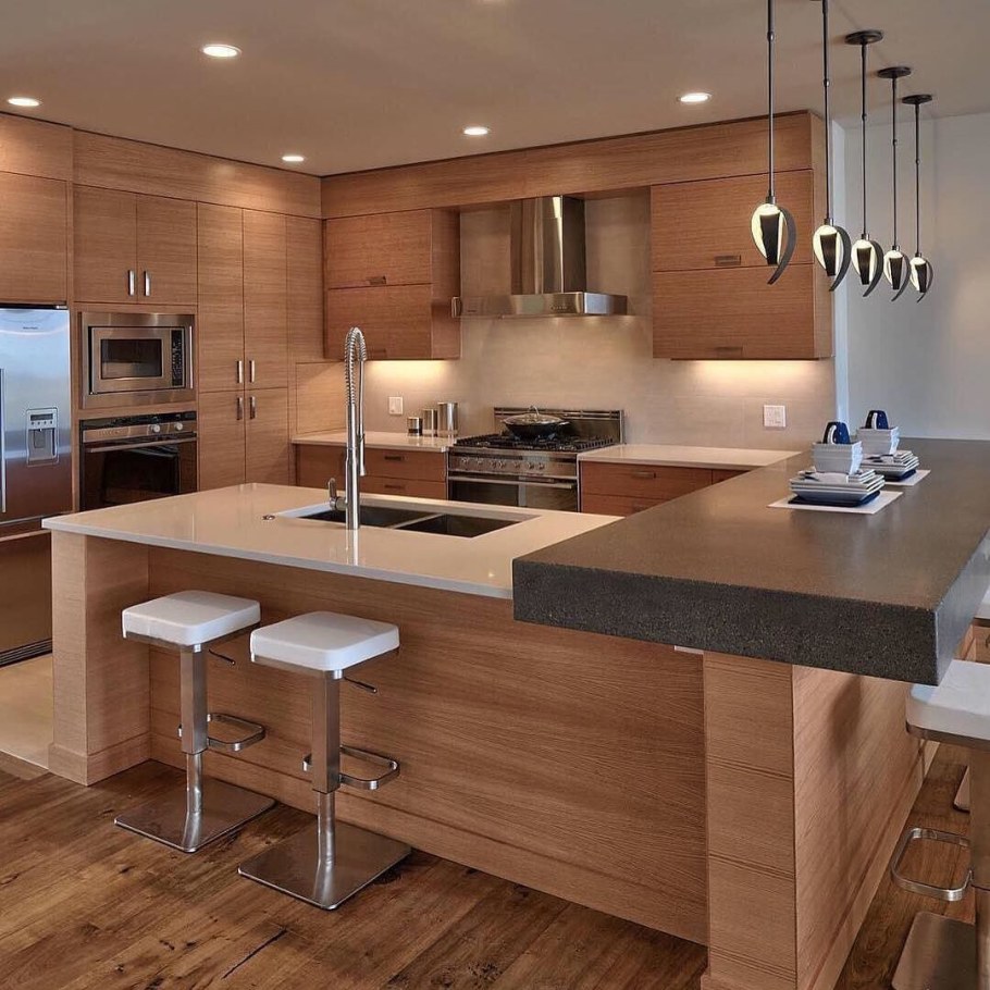 Кухня с барной стойкой проекты