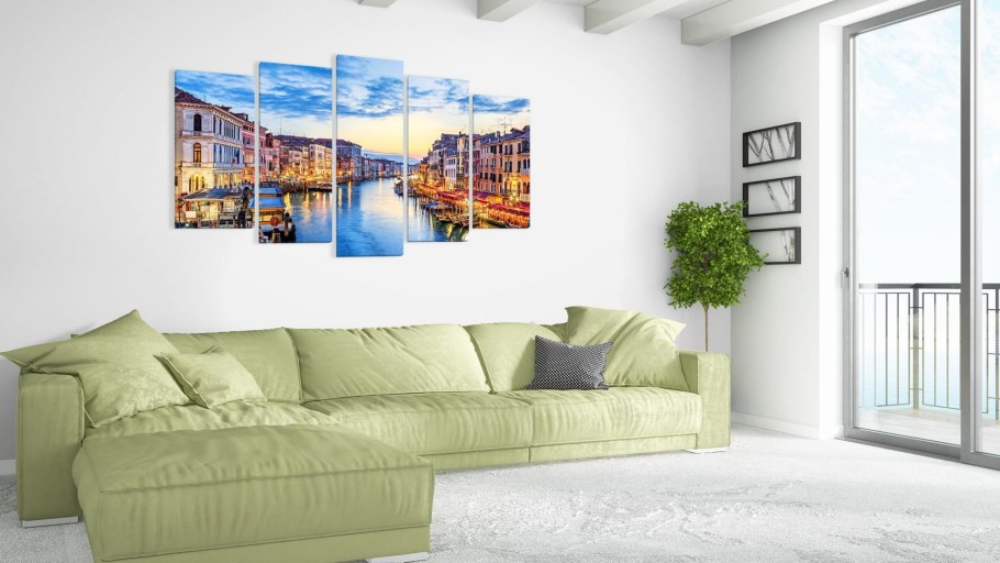 Модульные картины на стену в гостиную над диваном